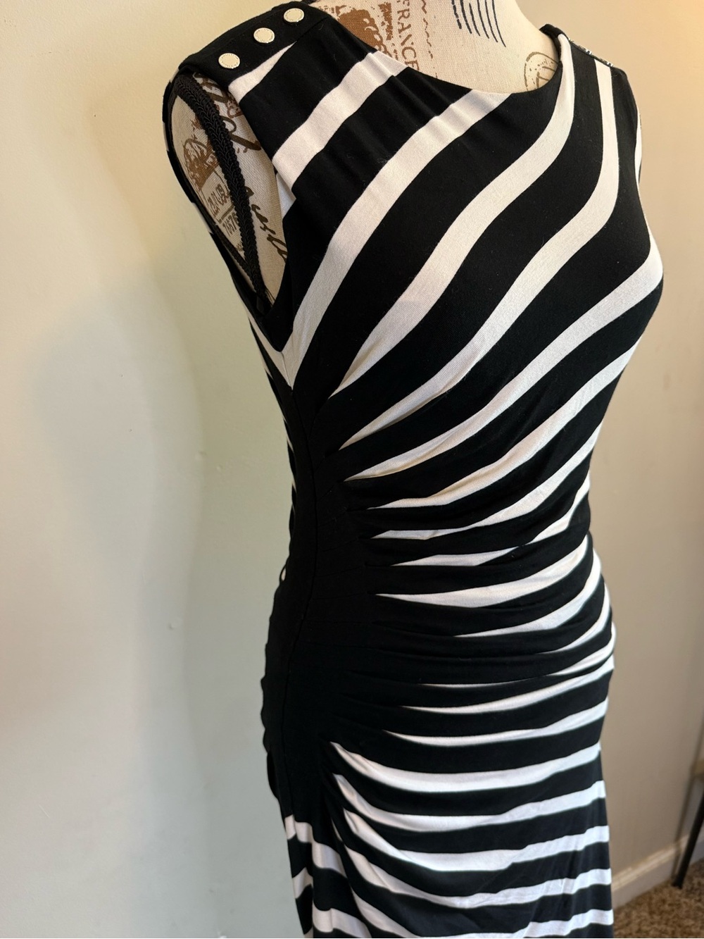 White House Black Market Black and White Striped Ruched Midi Dress - Size 0 - Picture 6 of 11
